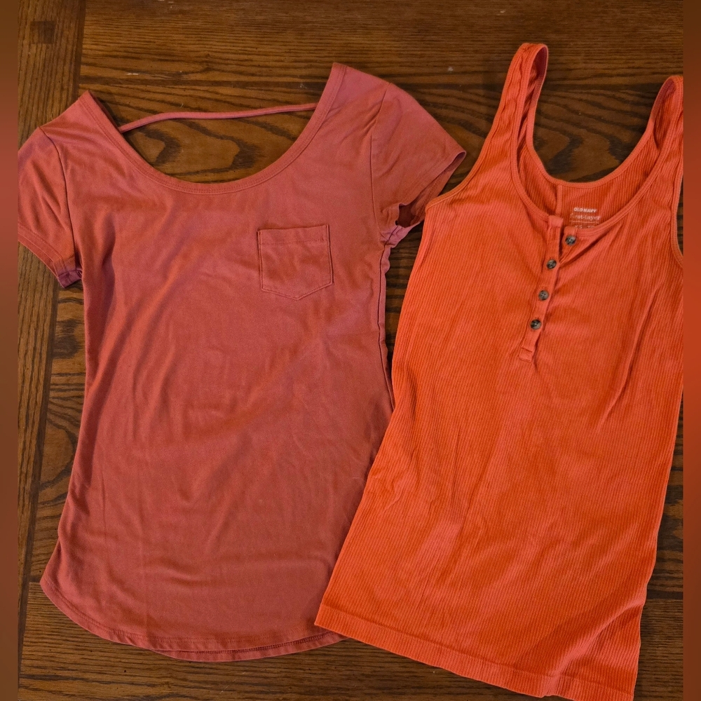 Women's Bright Orange and Burnt Orange Tops Bundle